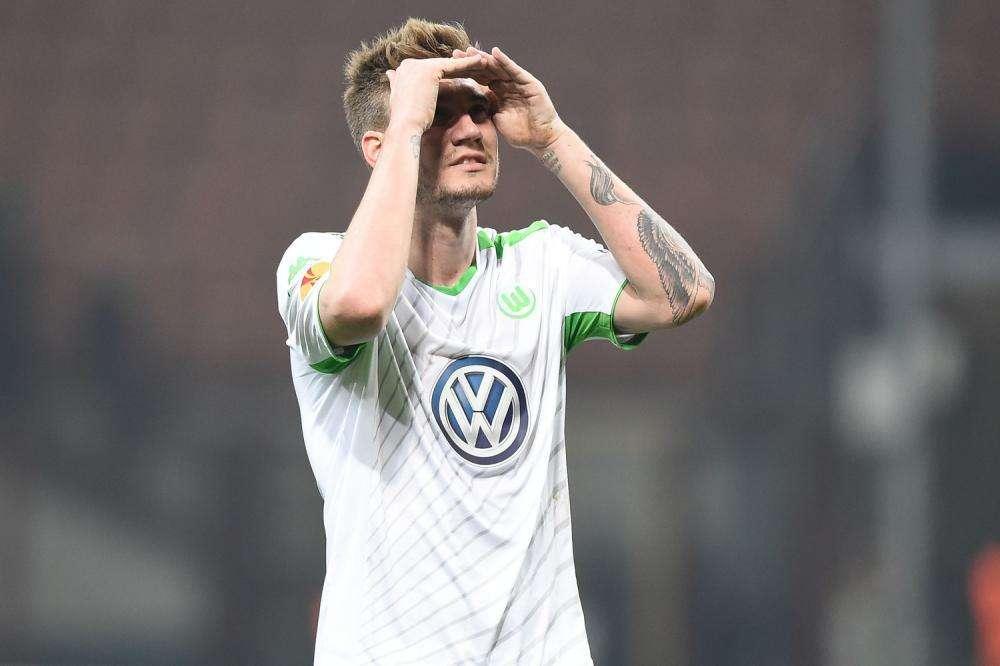 Bendtner: "Giocato tanto a poker, ho perso almeno sei milioni di sterline"