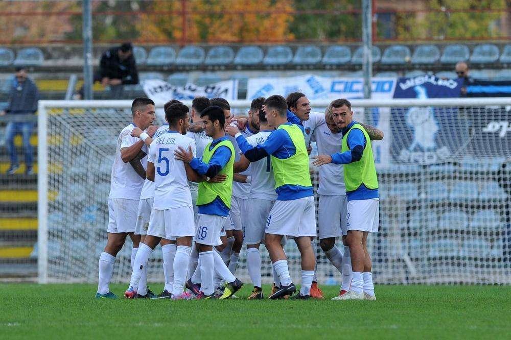 VERSO SIRACUSA-REGGINA - Raciti alla vigilia della gara: "Gli amaranto hanno il miglior organico del girone, ma noi vogliamo invertire la rotta"