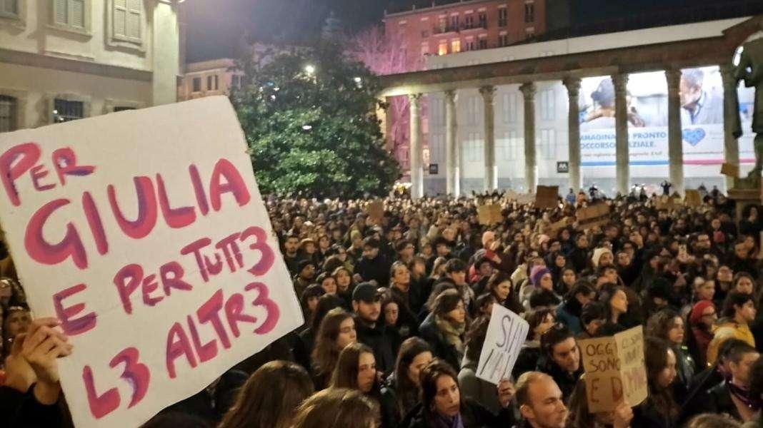 Il calcio italiano unito contro la violenza di genere, su tutti i campi un lungo applauso per non dimenticare Giulia e le vittime di femminicidio