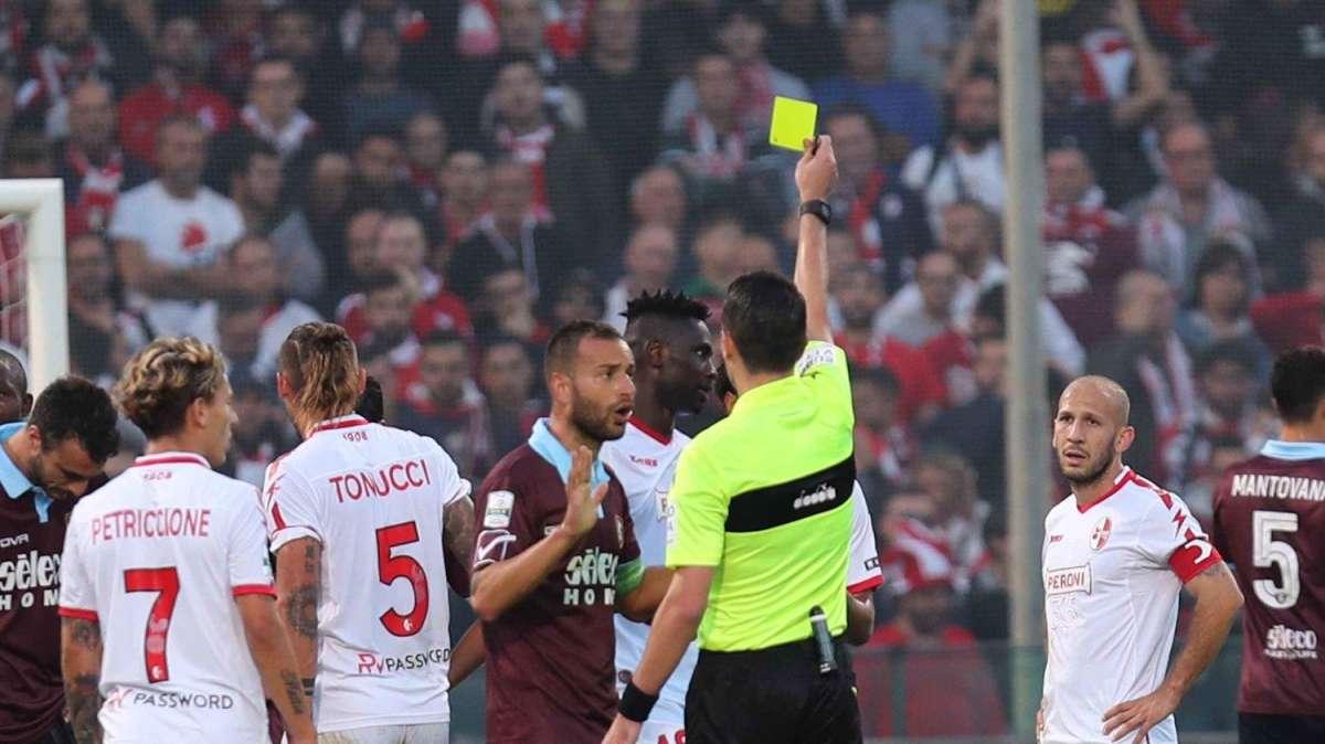 Reggina-Reggiana, occhio ai diffidati amaranto: quattro subito in campo