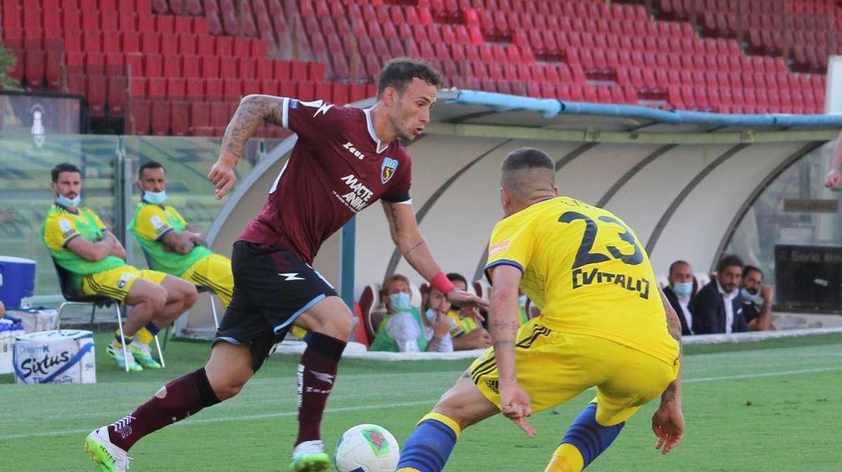 Verso Pisa-Reggina, Lisi: "Contro gli amaranto sarà una battaglia"