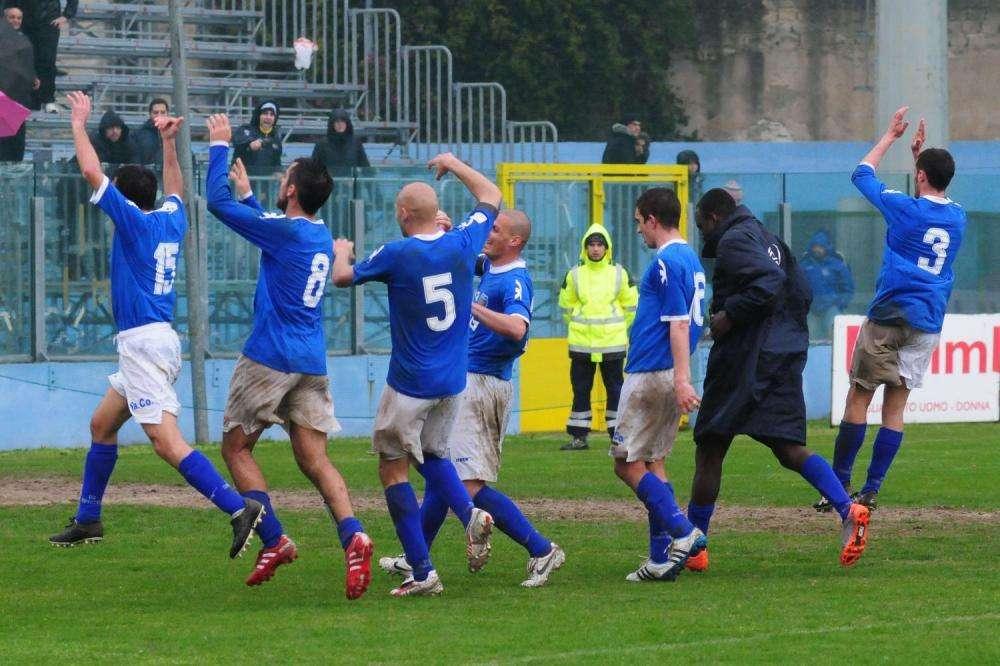 Corsa contro il tempo degli arabi per iscrivere il nuovo Siracusa in serie D