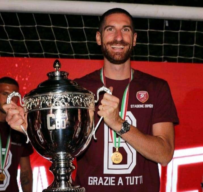 Reggina, il saluto di Gasparetto: "Magnifica esperienza, arrivederci Reggio"