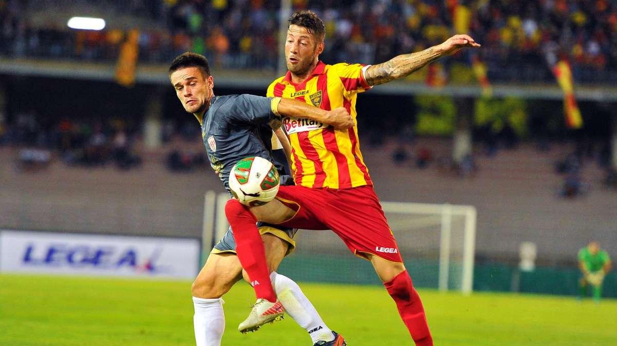 LECCE-REGGINA 2-0 - I giallorossi regolano a domicilio una Reggina assente