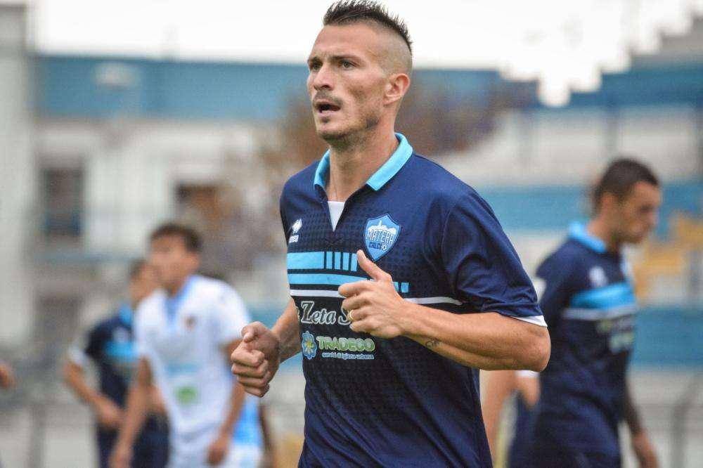 MERCATO REGGINA - Casting terzino sinistro: due i profili nel mirino amaranto