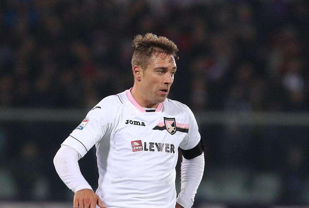 REGGINA, Cionek su Instagram: "Sarà un onore combattere per la maglia"