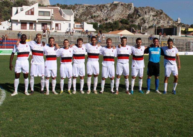 VERSO REGGINA - VIBONESE - I tifosi rossoblù ci credono: "Andiamo a vincere"