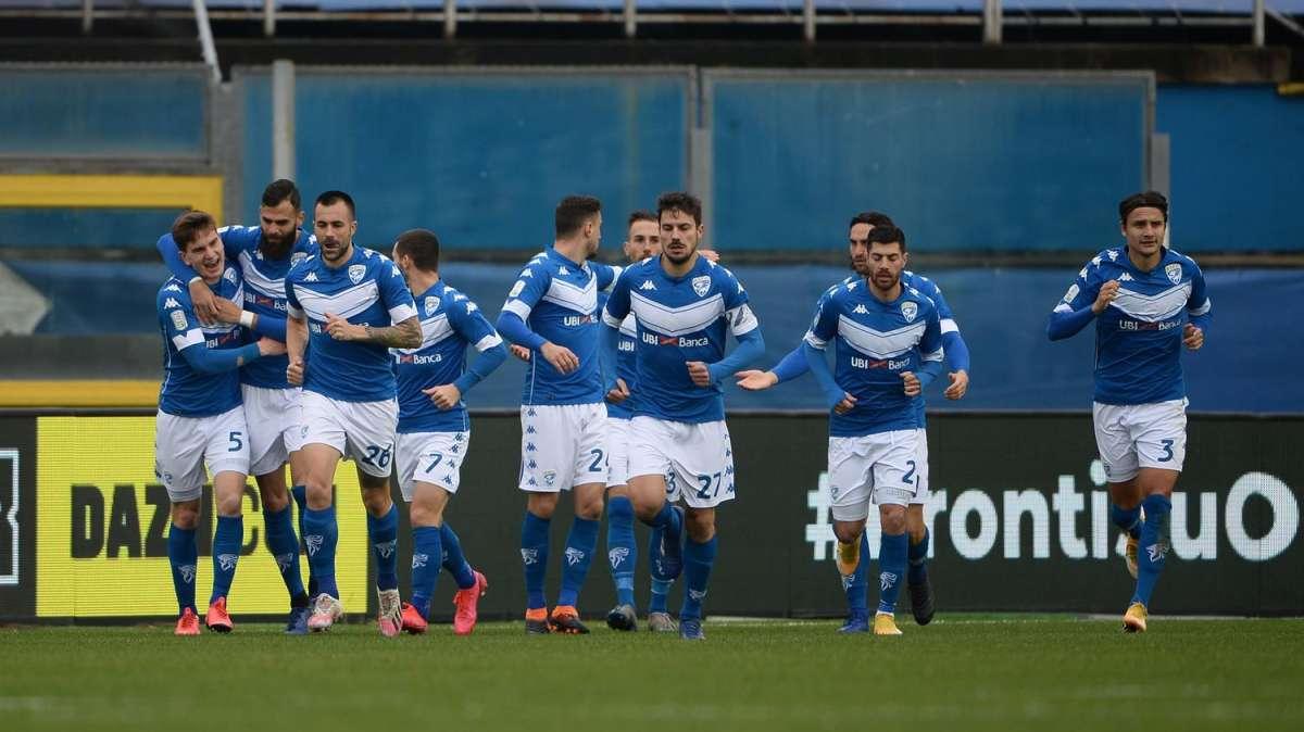 Brescia-Reggina, il vantaggio dei lombardi: doccia gelata per gli amaranto