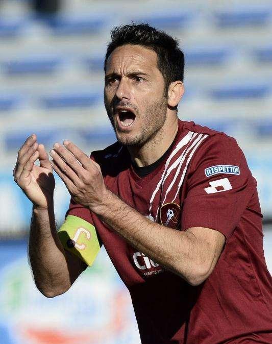 REGGINA-MELFI 2-1 - L'urlo di gioia al 92', la Reggina torna viva in dieci giorni