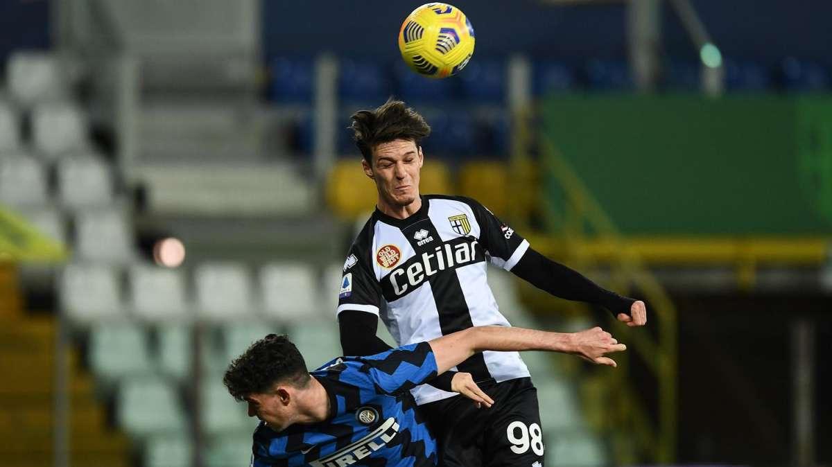 Verso Reggina-Parma, qui gialloblù: Maresca ritrova Vazquez, duello Man-Mihaila davanti