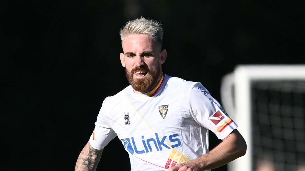 Ex Reggina, nuova avventura in B per il centrocampista Majer