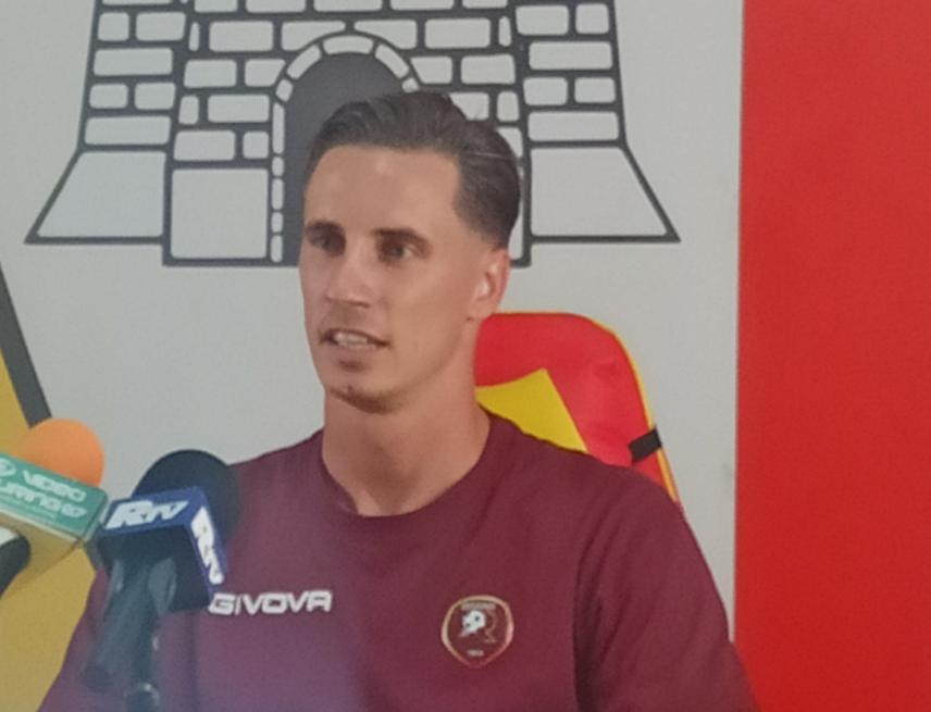 Nissa-Reggina, Magrassi in sala stampa: "Sono stato bravo a riscattare immediatamente il mio errore. Conta solo la vittoria della squadra"