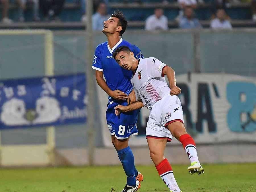 REGGINA-FIDELIS ANDRIA - L'espulsione al Granillo costa cara a Croce: la società prenderà provvedimenti