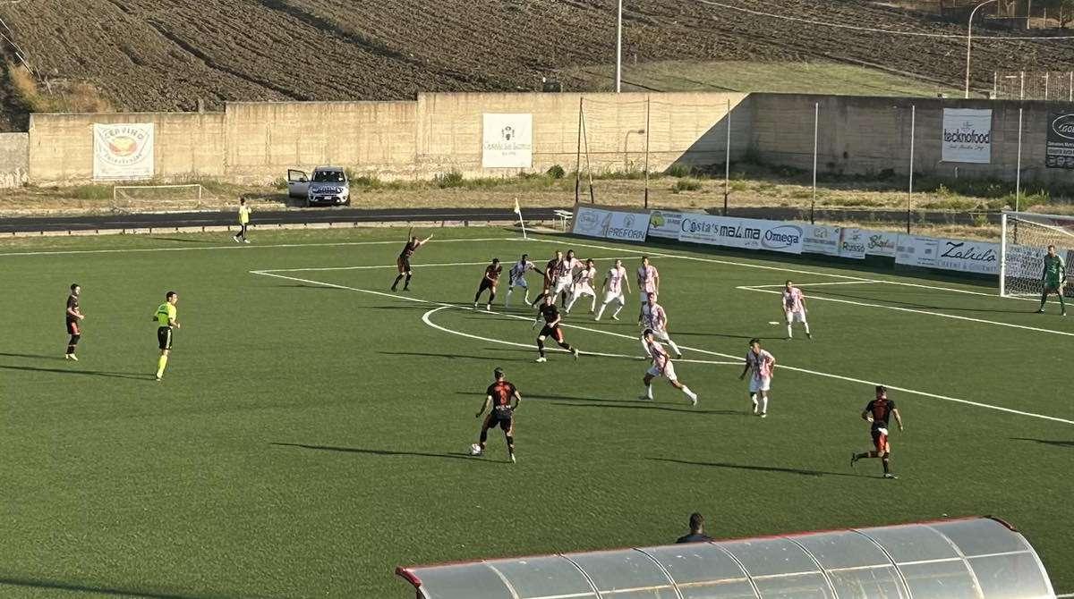 Reggio Calabria-Città Sant'Agata, la probabile dei siciliani: c'è Nagy in difesa, Mincica guida l'attacco