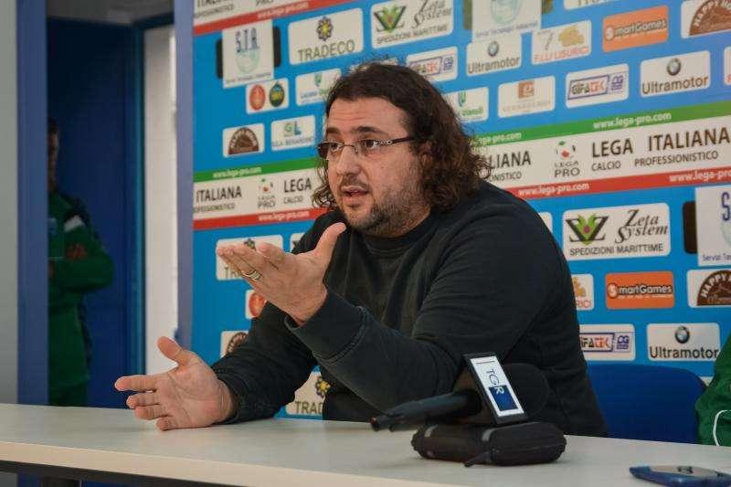 VERSO MATERA-REGGINA - Il patron lucano Columella: "No al calcio dispendioso. Abbiamo fatto piazza pulita, volevamo in squadra gente motivata"