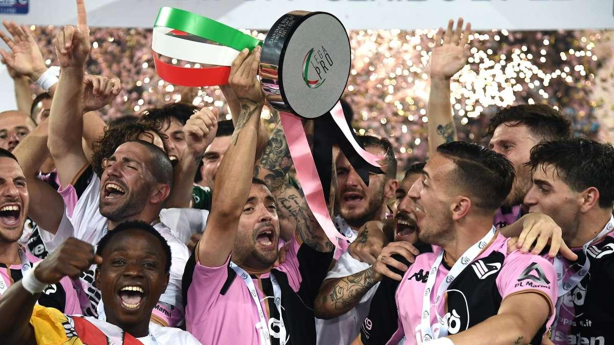 Reggina-Palermo, Segre suona la carica: "Vogliamo rifarci subito dopo il ko di sabato"