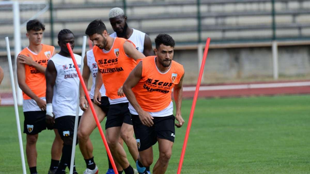 Bari-Reggina, Pucino: "Ai playoff con consapevolezza. Parma e Cagliari le squadre con maggiore qualità"