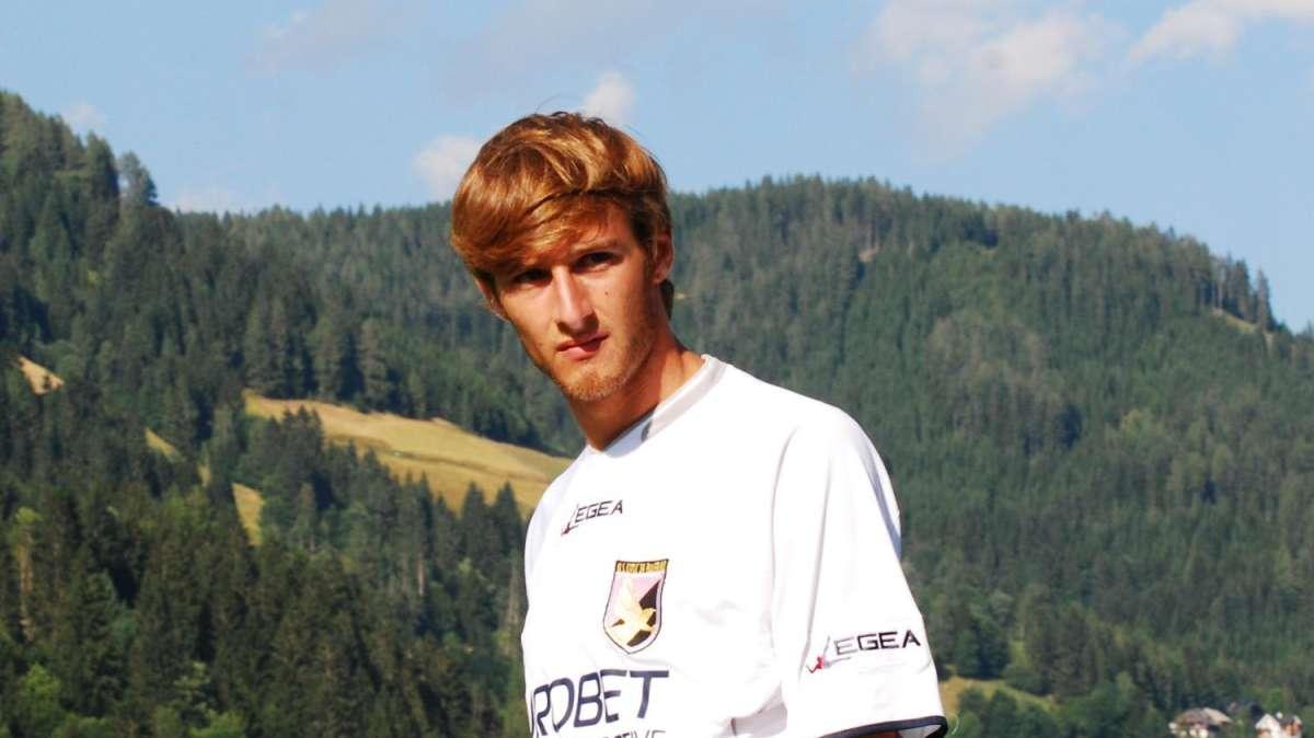 RIGONI - Il fratello twetta il "benvenuto" in amaranto