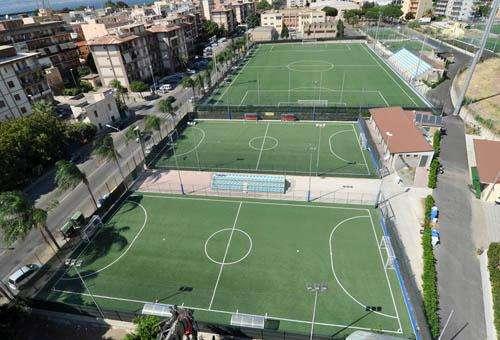 CS VIALE MESSINA - Il Sindaco Falcomatà: "Incendio presso la struttura, ennesimo colpo basso"