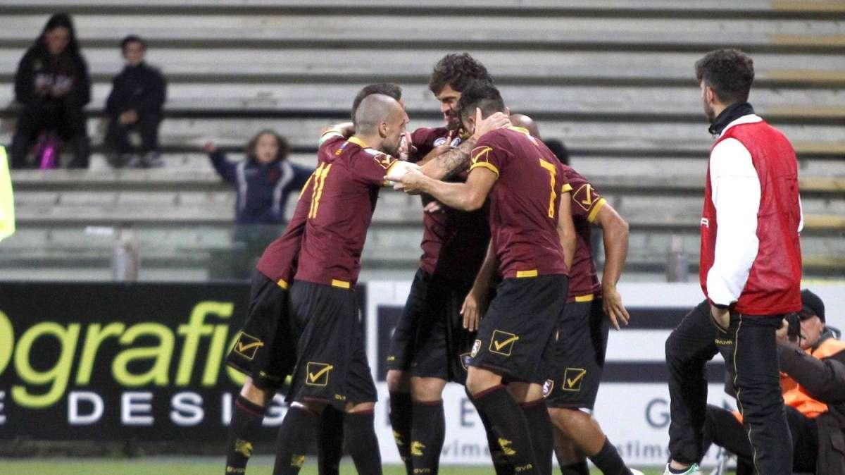 SALERNITANA - Si prosegue a lavorare a porte chiuse