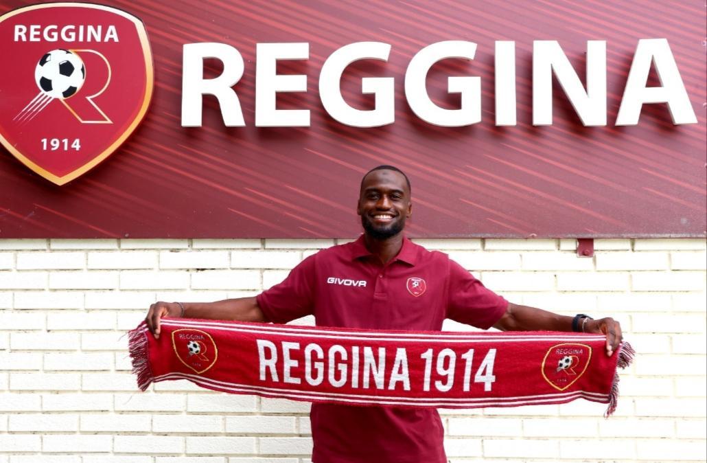 Reggina, UFFICIALE: ecco il centrocampista Abonckelet