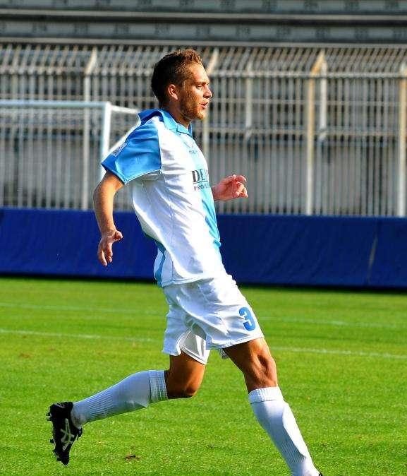 EX REGGINA - Un centrocampista torna in Calabria