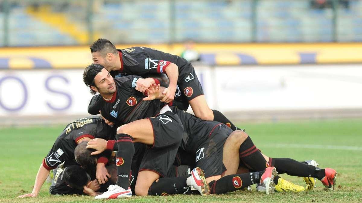 CERAVOLO ENTRA, SEGNA ED ESULTA RABBIOSAMENTE: TRE PUNTI D'ORO NEL BOXING DAY