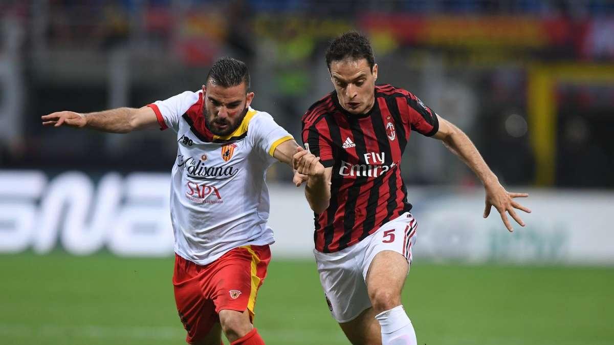 Calcio d'estate, 12 reti del Catanzaro al Pontano: tris di Brignola