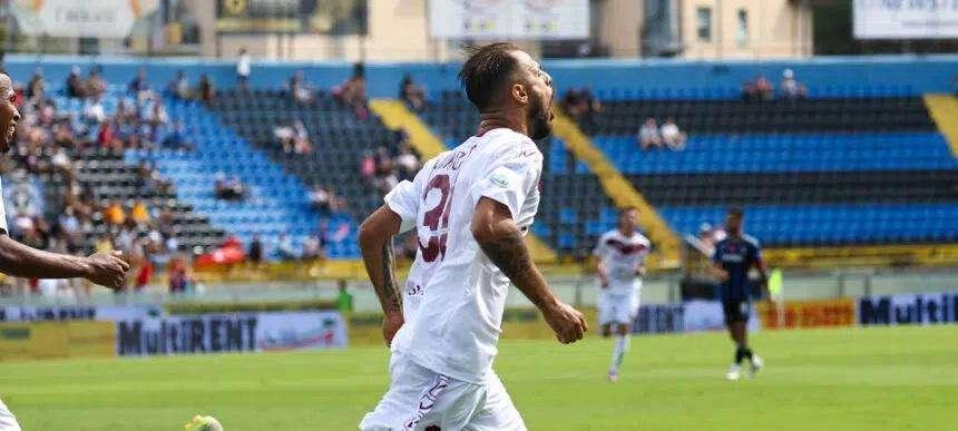 LE PAGELLE DELLA REGGINA - Canotto indemoniato, Hernani glaciale