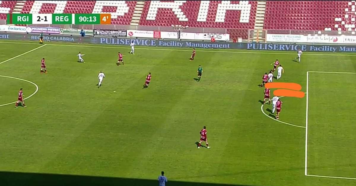 Reggina-Reggiana, la moviola: regolare la rete di Rivas, sul gol annullato agli ospiti...
