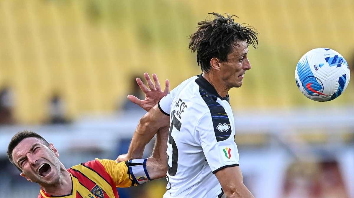 Serie B, pareggio nel posticipo tra Como e Parma: LA CLASSIFICA AGGIORNATA