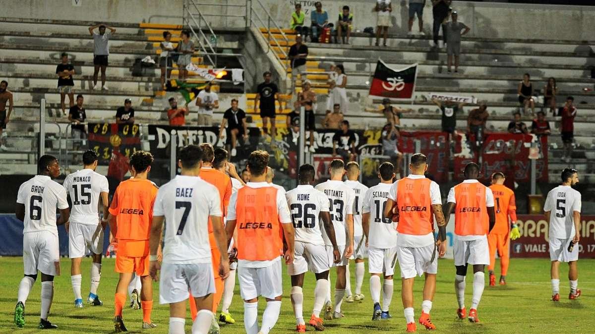 Cosenza-Reggina preview: rossoblù peggiore attacco della B