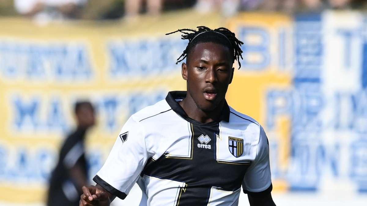 Serie B, Parma-Palermo 2-1: colpo playoff per i ducali