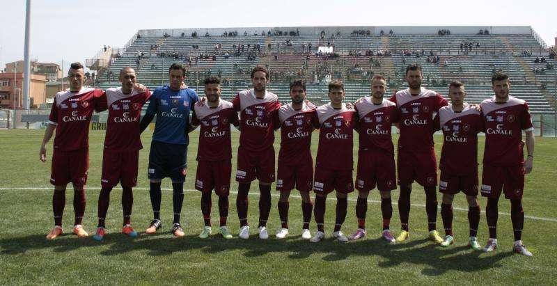 MESSINA-REGGINA - Le formazioni ufficiali: amaranto con il 4-4-2