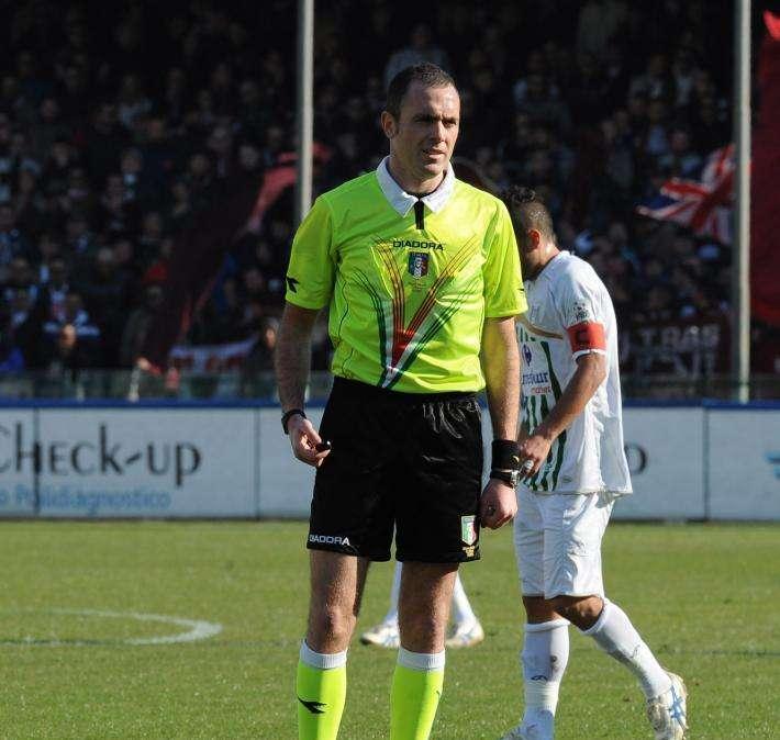 REGGINA-VIBONESE - Designato l'arbitro del Derby