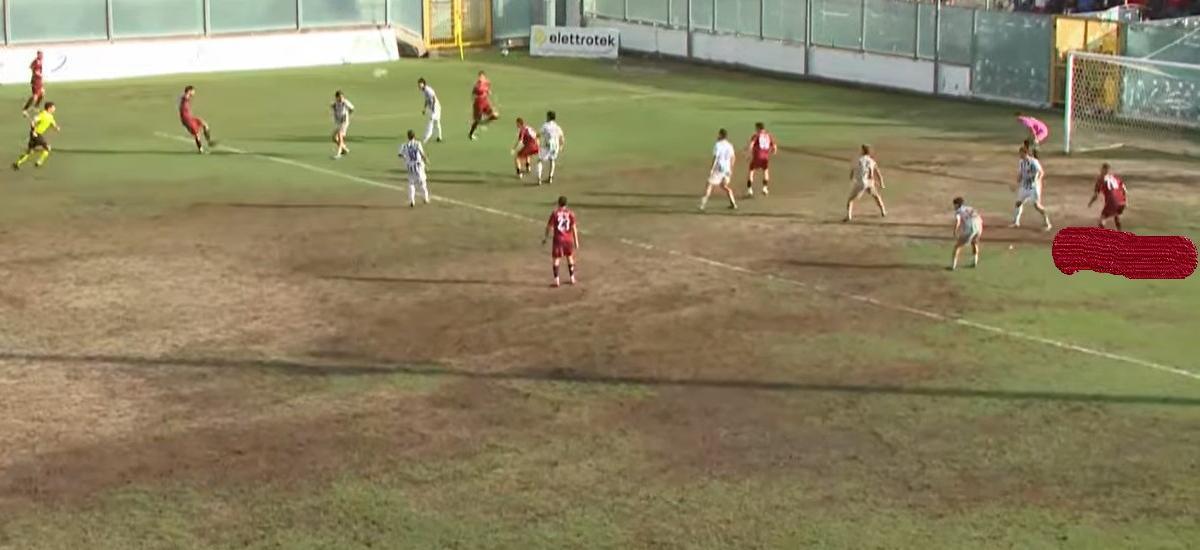 Vigor Lamezia-Reggina, la moviola: due gol annullati agli amaranto, uno certamente regolare