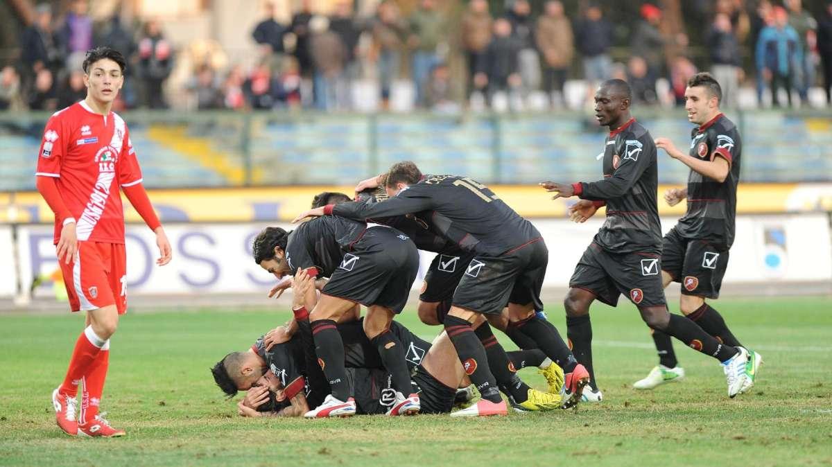 TUTTO NELLE VOSTRE MANI
