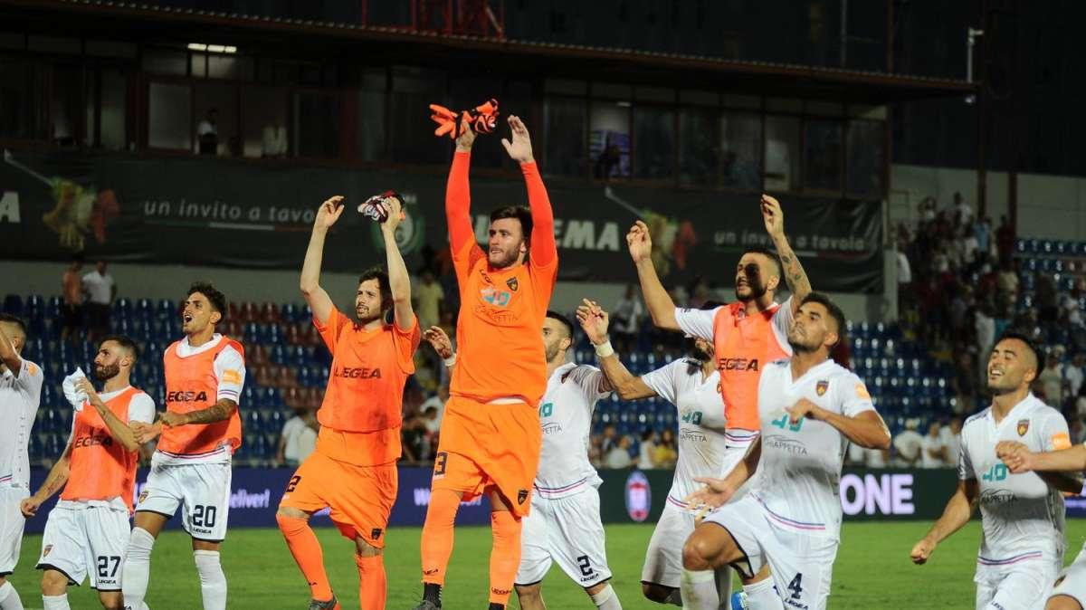 Gazzetta dello Sport: "Cosenza, rincorsa incredibile: salvo! Juve Stabia lotta ma finisce in C"
