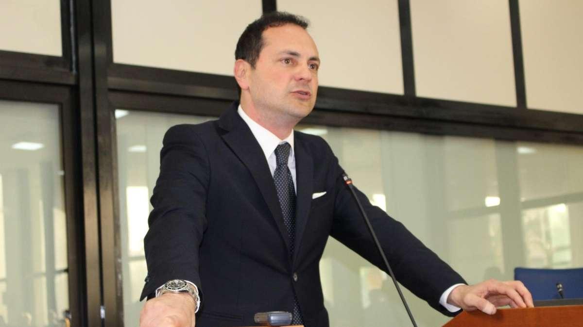 Il senatore reggino Siclari: "Chiediamo la zona rossa per Villa San Giovanni e Reggio Calabria"
