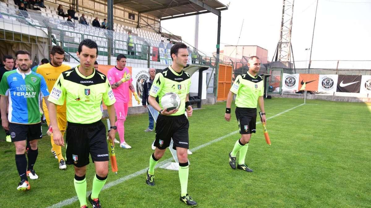 Brescia-Reggina, l'arbitro della gara: i precedenti con Meraviglia