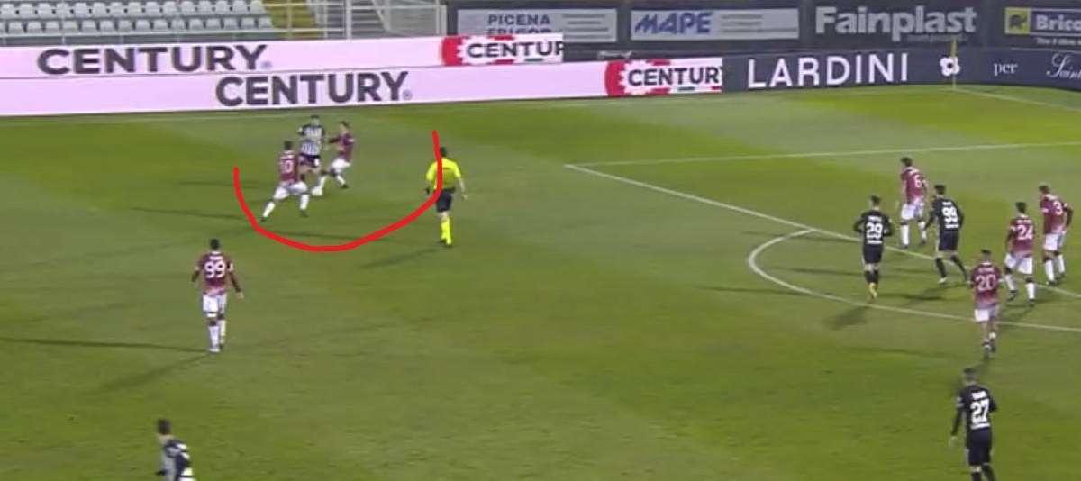 Ascoli-Reggina, l'analisi del secondo gol subito: marcatura molle e l'errore del portiere