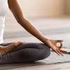 Voi lo fate lo yoga per migliorare il rendimento nella corsa? Ecco alcuni consigli
