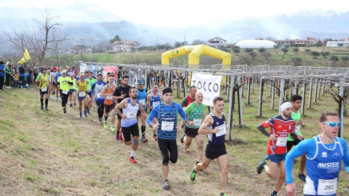 Ad Alanno Scalo (PE) è la domenica del Cross dei Vigneti organizzato dall'Atletica Val Pescara
