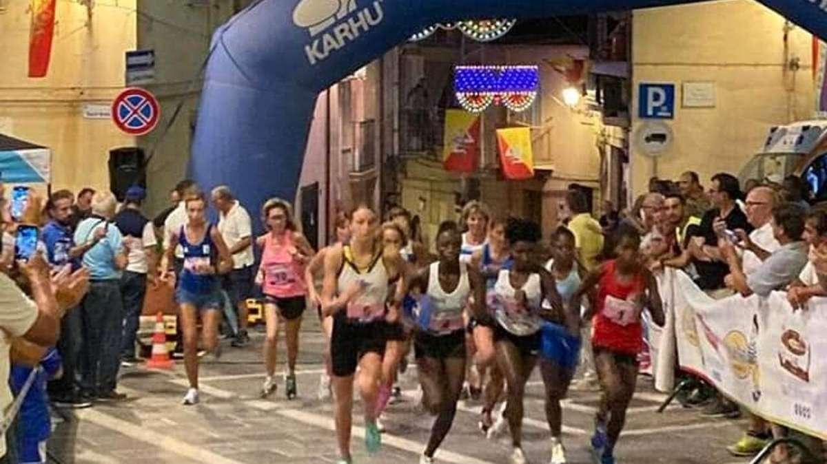 Al diciannovesimo Giro internazionale di Sant'Ambrogio a Cefalù (PA), vittorie di Irabaruta e Mukandanga