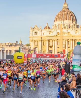Domenica primo novembre a Roma c'è la "Corsa dei Santi" con oltre 5mila partecipanti da tutta Italia
