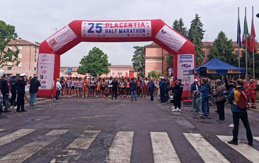 In archivio la Placentia Half Marathon con il dominio del Kenya 