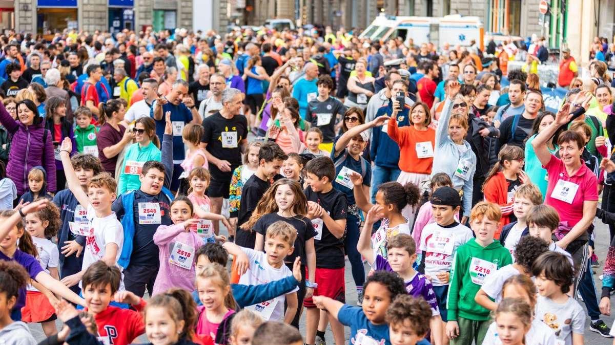 Grande festa per la "Guarda Firenze" con oltre 2600 partecipanti tra grandi e piccini