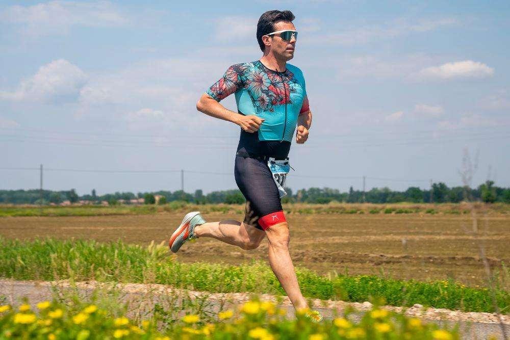 Come allenarsi, come preparare e come gestire la frazione di 10 km di corsa delle gare di triathlon