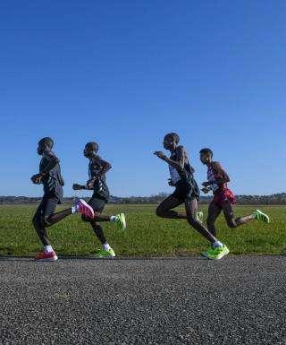 Quella di domenica 11 aprile sarà la maratona più veloce mai corsa in Italia? Appuntamento a Siena con tanti campioni