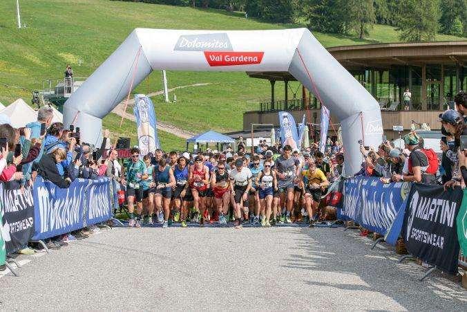 Il 6 giugno 2026 tra le Dolomiti appuntamento con la "Dolomites Saslong Half Marathon"